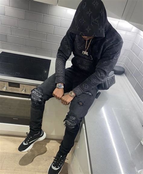 black dior b22 outfit|dior b22 black stockx.